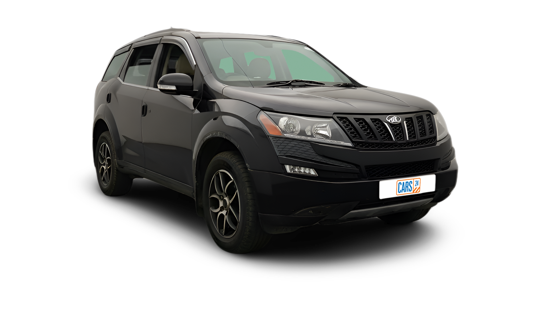 Mahindra XUV500-img